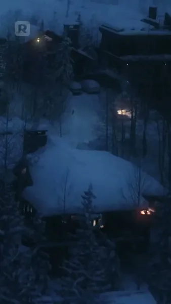 หนุ่มเมืองหนาวหวานใจบอสสาวไฮโซ