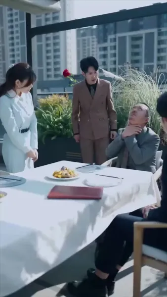 ถล่มครอบครัวสามีสารเลว