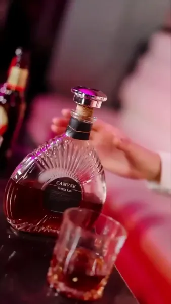 ถล่มครอบครัวสามีสารเลว