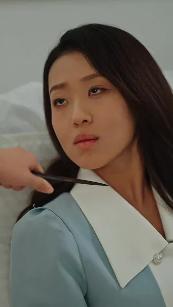 เมื่อความรัก เลื่อนลอยหายไป