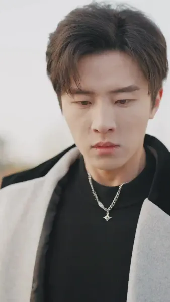 เมื่อความรัก เลื่อนลอยหายไป