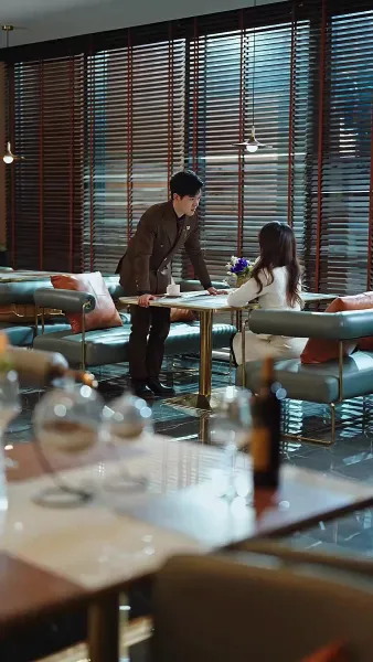 เมื่อความรัก เลื่อนลอยหายไป