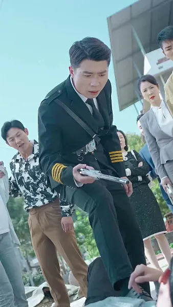 ทายาทเศรษฐีคืนบัลลังก์