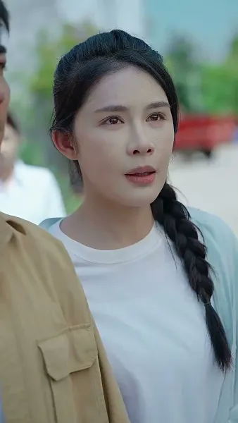 ทายาทเศรษฐีคืนบัลลังก์