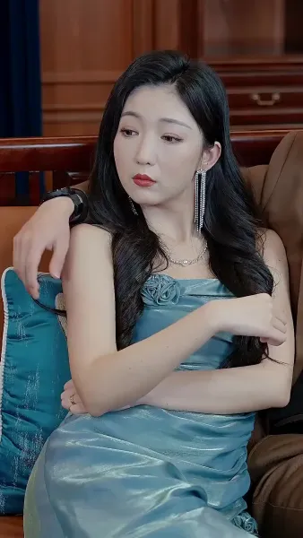 ทายาทเศรษฐีคืนบัลลังก์