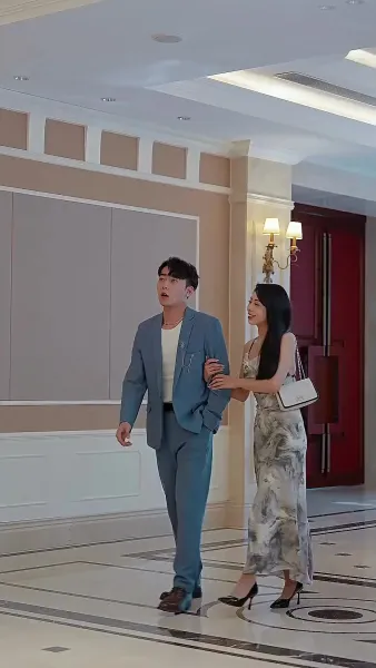 ทายาทเศรษฐีคืนบัลลังก์