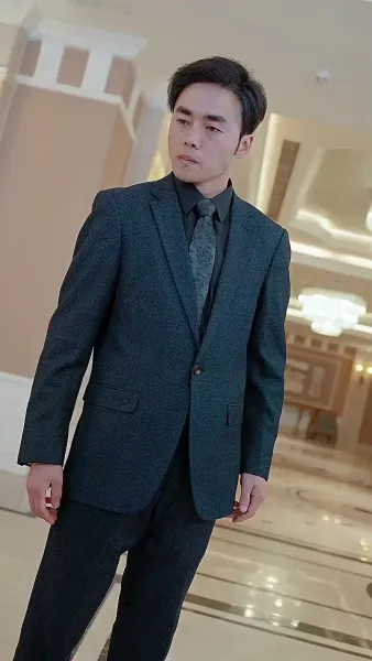 ทายาทเศรษฐีคืนบัลลังก์