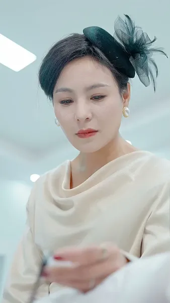 รักที่ไกลเกินจะไขว่คว้า