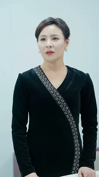 รักที่ไกลเกินจะไขว่คว้า