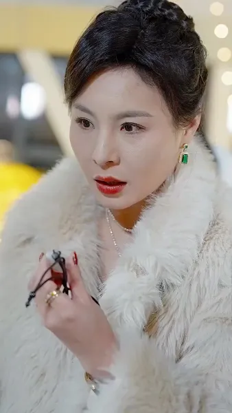 รักที่ไกลเกินจะไขว่คว้า