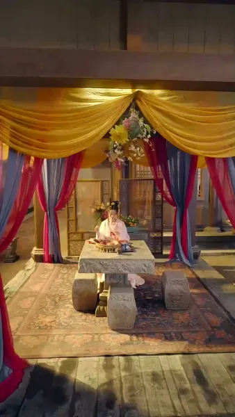 สิ้นกลีบบุปผา