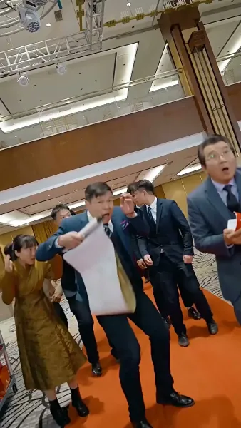 คุณหนูเท่สุดติ่ง