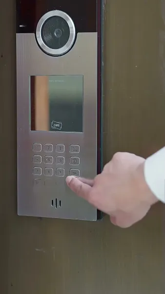 รักจากเพื่อนอดีตสามี