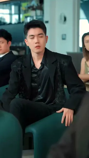 เกมหัวใจทายาทพันล้าน