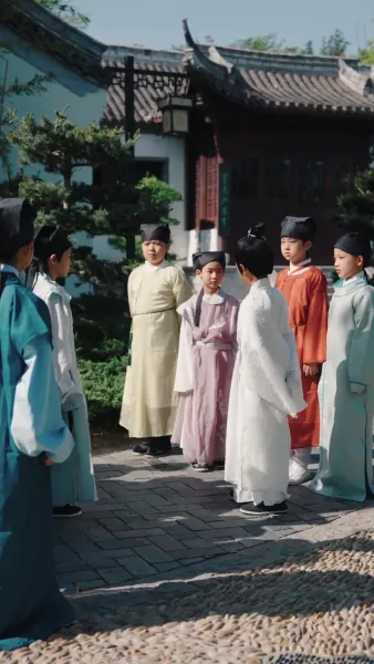 จากความยากจนสู่ความร่ำรวย: เด็กอัจฉริยะ​