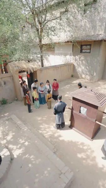 จากความยากจนสู่ความร่ำรวย: เด็กอัจฉริยะ​