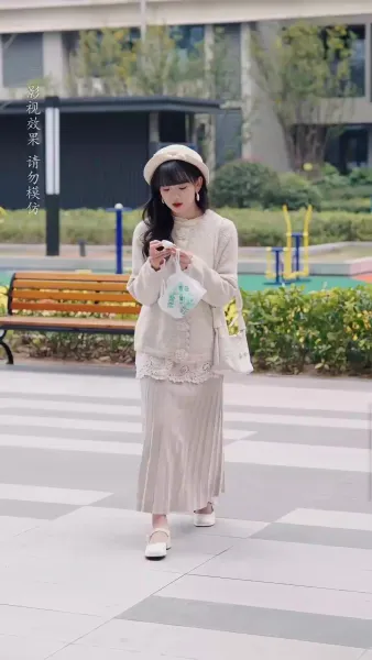 จันทร์ส่องใจ