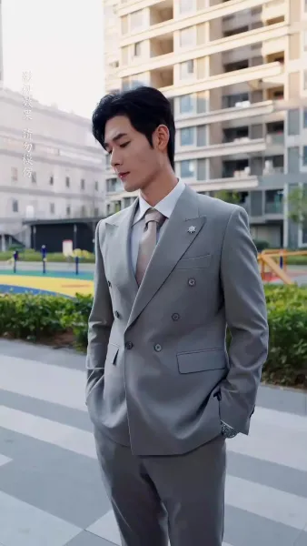 จันทร์ส่องใจ