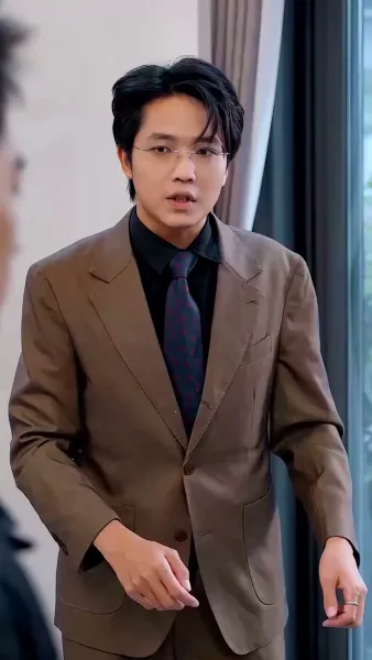 ราชันมังกรหวนคืน(พากย์ไทย)