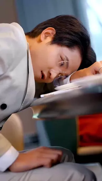 ราชันมังกรหวนคืน(พากย์ไทย)