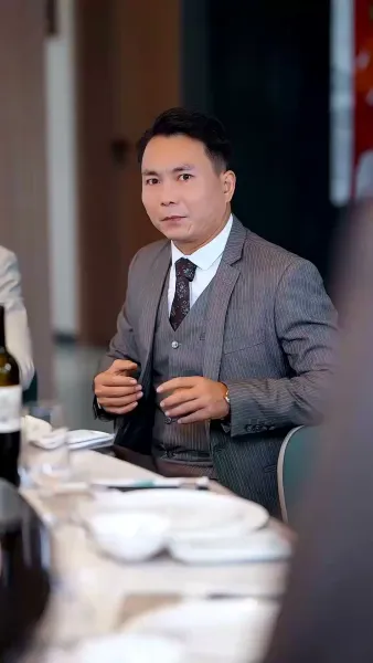 ราชันมังกรหวนคืน(พากย์ไทย)