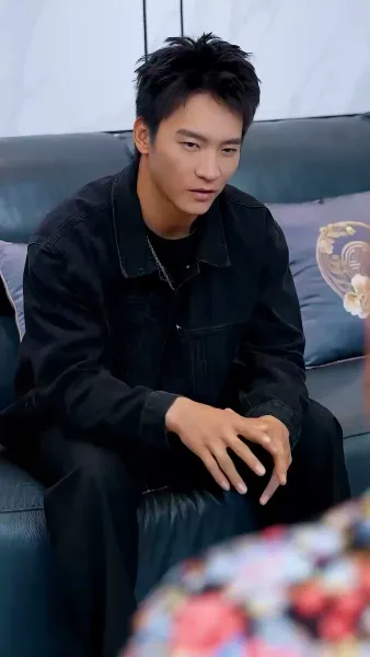 ราชันมังกรหวนคืน(พากย์ไทย)