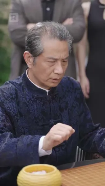 รักวุ่นของสาวคนกลาง