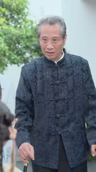 รักวุ่นของสาวคนกลาง