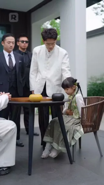 รักวุ่นของสาวคนกลาง