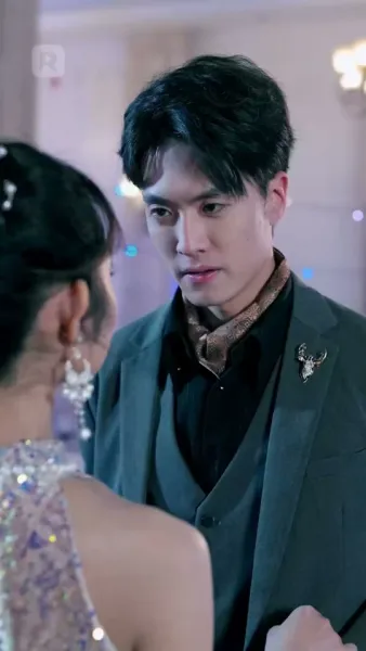 ชีวิตลับทั้งสามของสามีเศรษฐีฉัน