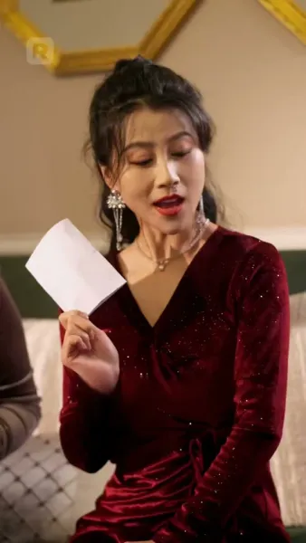 ชีวิตลับทั้งสามของสามีเศรษฐีฉัน