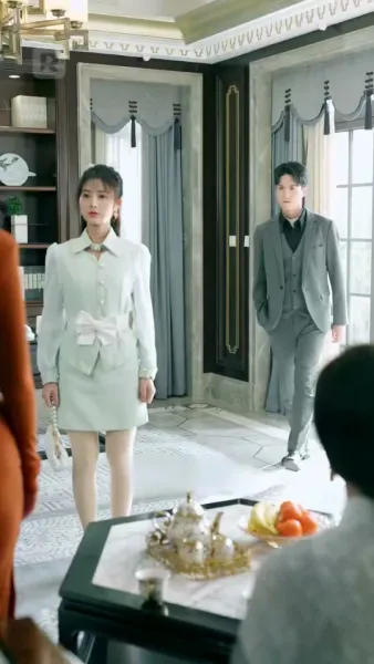 ชีวิตลับทั้งสามของสามีเศรษฐีฉัน