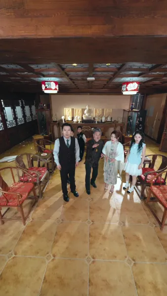 คุณชายสิบขวบ แต่เป็นบรรพบุรุษ