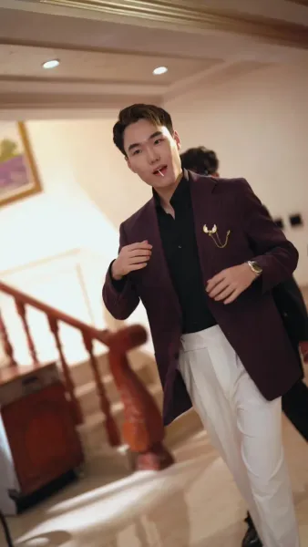 คุณชายสิบขวบ แต่เป็นบรรพบุรุษ