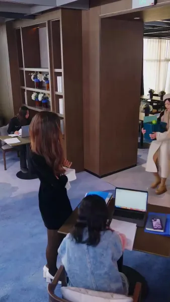 เรือนวิวาห์ที่ไม่เคยเลือก