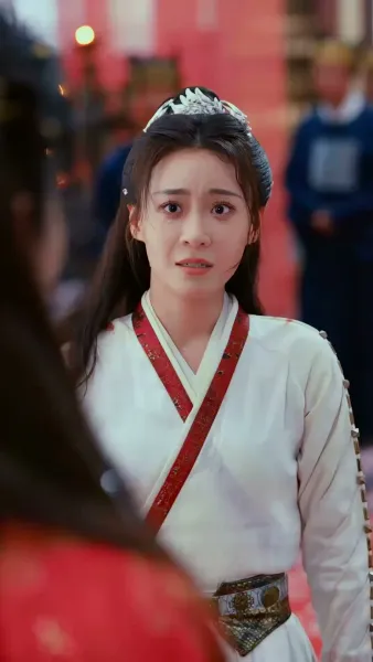 เล่ห์รักสองแผ่นดิน