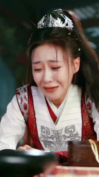 เล่ห์รักสองแผ่นดิน