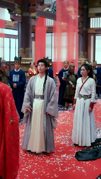 เล่ห์รักสองแผ่นดิน