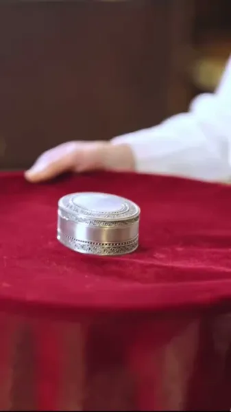 เทพหมอสะท้านใจ