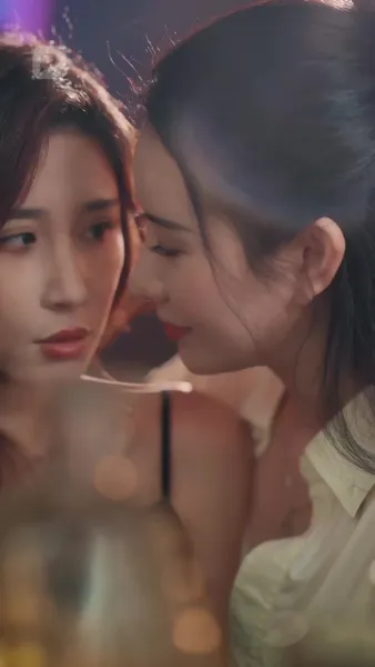 ราชินีคืนบัลลังก์ แพ้ทั้งโลกเพื่อชนะเธอ