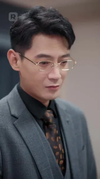 ราชินีคืนบัลลังก์ แพ้ทั้งโลกเพื่อชนะเธอ