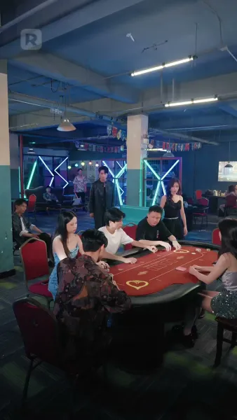 ราชินีคืนบัลลังก์ แพ้ทั้งโลกเพื่อชนะเธอ