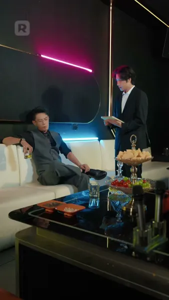 ราชินีคืนบัลลังก์ แพ้ทั้งโลกเพื่อชนะเธอ