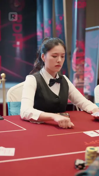 ราชินีคืนบัลลังก์ แพ้ทั้งโลกเพื่อชนะเธอ