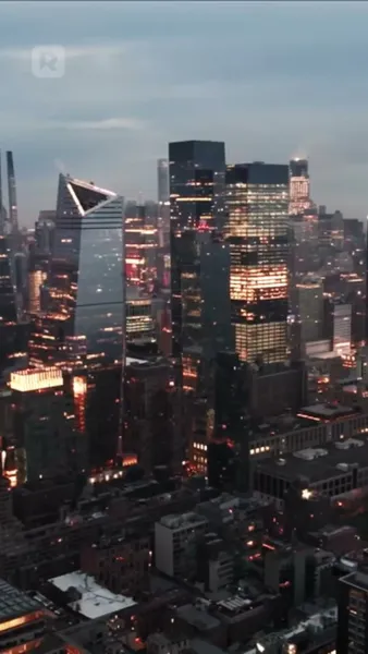 ราชินีคืนบัลลังก์ แพ้ทั้งโลกเพื่อชนะเธอ