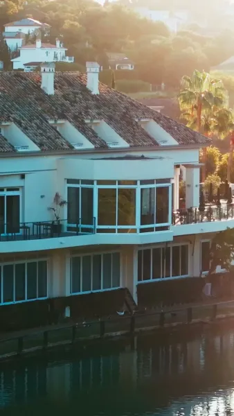 รักวุ่นวายหัวใจสองบวกสามดวง