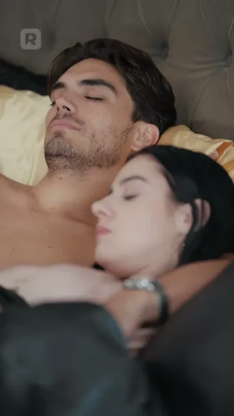 รักวุ่นวายหัวใจสองบวกสามดวง