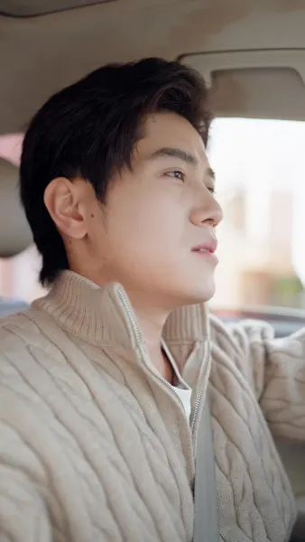 มังกรผงาดจากดิน 1