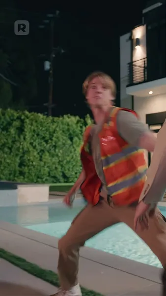 กองหลังคลุกฝุ่นหวนคืนสู่สนาม