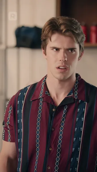 กองหลังคลุกฝุ่นหวนคืนสู่สนาม